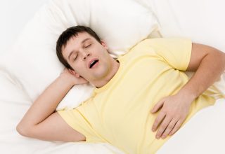 Horlamam Var Ne Yapmalıyım? Nedenleri, Riskleri ve Etkili Çözüm Yolları